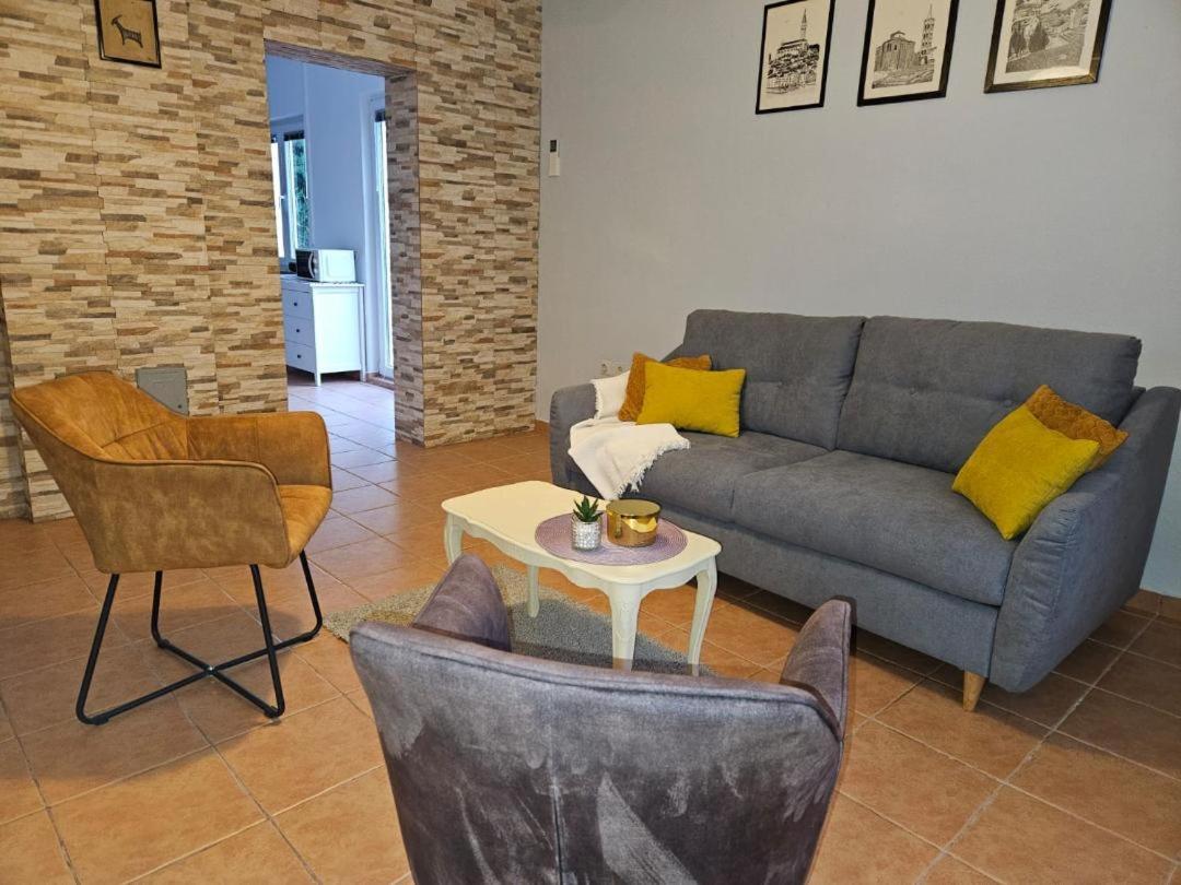 Holiday Home Istra With Jacuzzi Medulin Exterior photo